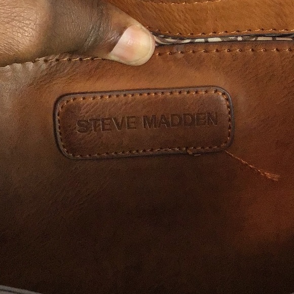 Steve Madden Brown Leather Crossbody Purse 🛍 - Picture 6 of 6